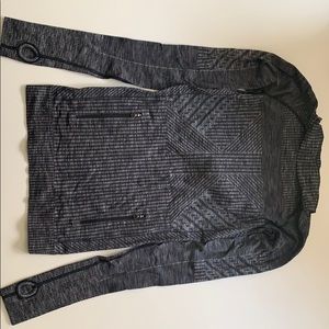 LULULEMON hooded running long-sleeve
